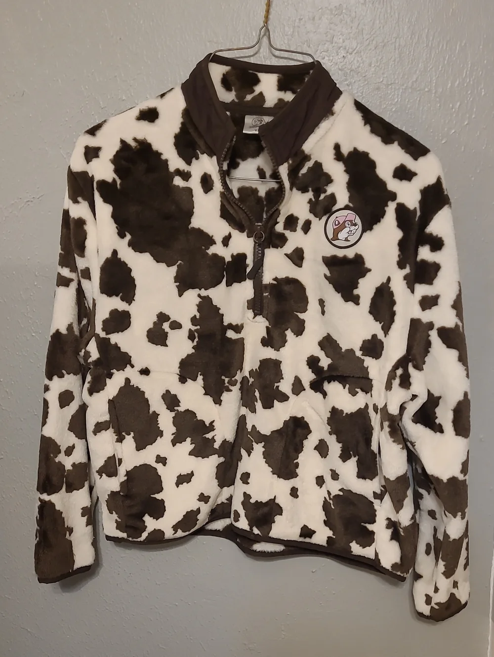 BUC-EES Cow-Print 3/4 ZIP Fleece Pullover Sweatshirt